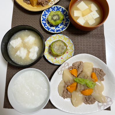 スベラカーゼで作る肉じゃが定食