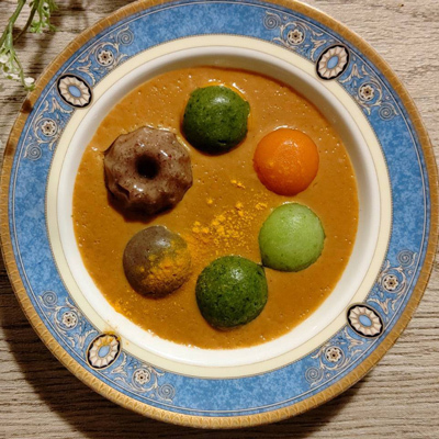 作り置きベジ玉のレトルトカレー