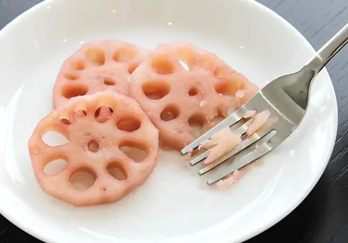 変色を抑えて【ごぼう・れんこん】をやわらかくする方法｜スベラカーゼ